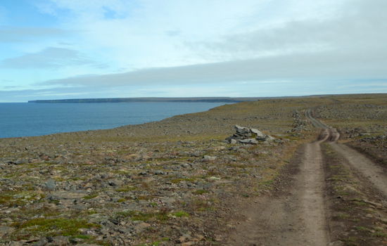 weiter durch die Steinwüste
