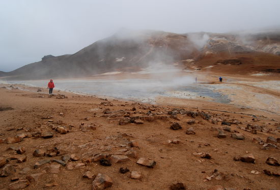 Hverir, das Hochtemperaturgebiet am Námafjall