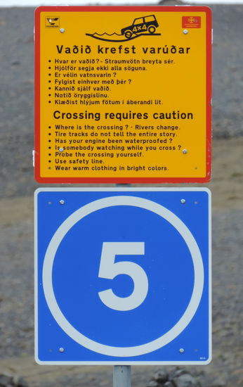 mit Gebrauchsanleitung, höchste empfohlene Geschwindigkeit 5 km/h