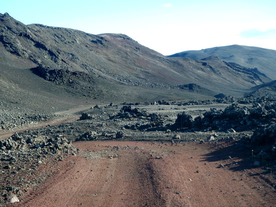 weiter ging es über die holprige Piste