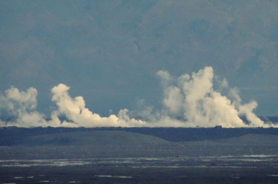 hier ist die neue schwarze Lava gut zu erkennen