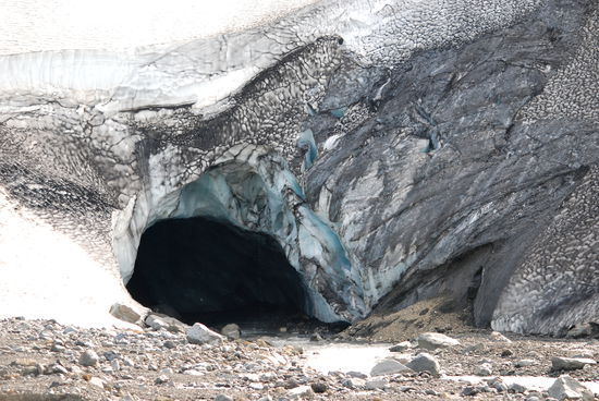 die Gletscherhöhle