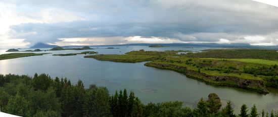 Blick über den Mývatn