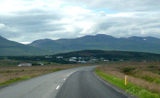 Varmahlíð kam in Sicht