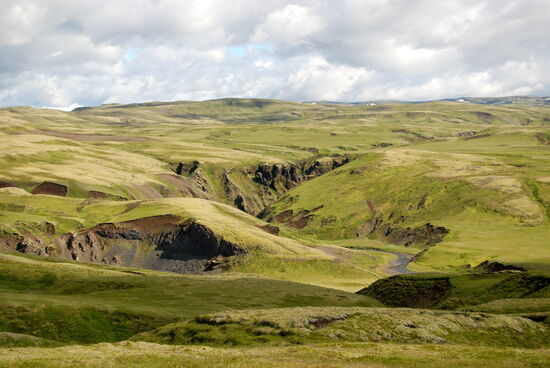 die Piste führte auf und ab