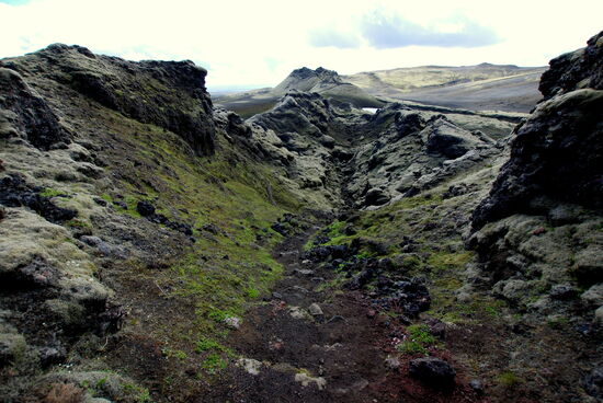 Blick zurück in den Krater