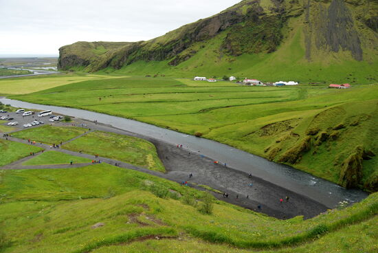 Blick hinunter zum Abfluß