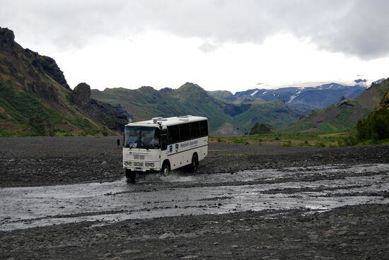 der Überlandbuss auch