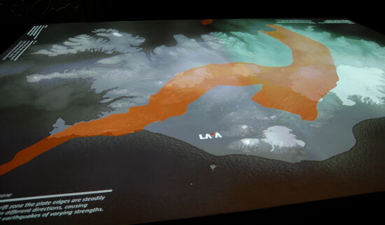 die tektonischen und vulkanischen Zonen Íslands