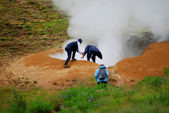 krochen fast in die heißen Töpfe
