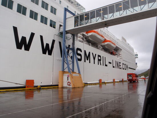 wir verlassen die Fähre