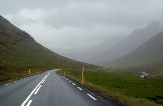 auf der N 1 durch das Fagridalur