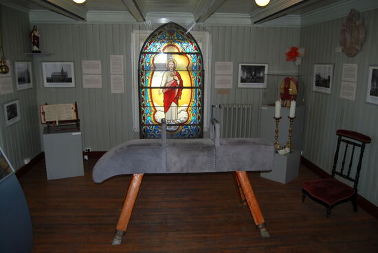 in der ehemaligen Kirche wurde geturnt