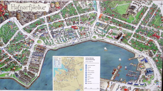 Übersicht von Hafnarfjörður auf einer Informationstafel