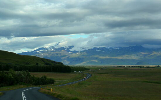 auf der 261 auf den Eyjafjallajökull zu