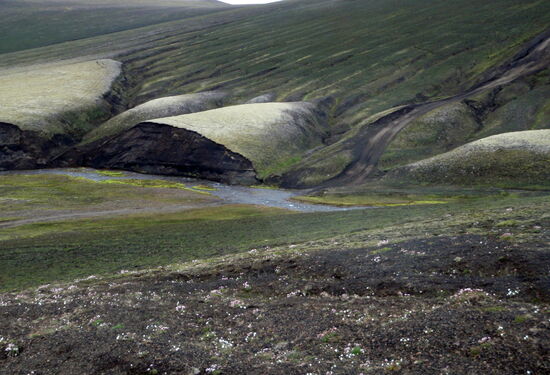 Vadställe mit steiler Auffahrt