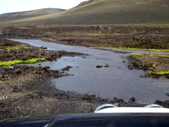 wieder eine Wasserdurchfahrt, aber wo geht es raus?