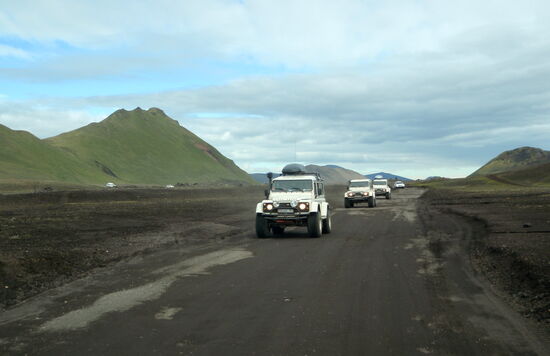 Rückfahrt auf der F 208, Ansturm der Touristen nach Landmannalaugar