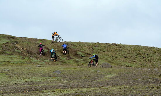 auch Radfahrer-Gruppen waren unterwegs