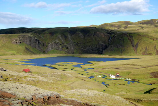hatten wir einen tollen Blick auf Álftavötn mit der Station