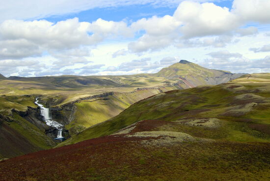 stürzt in die Schlucht Eldgjá