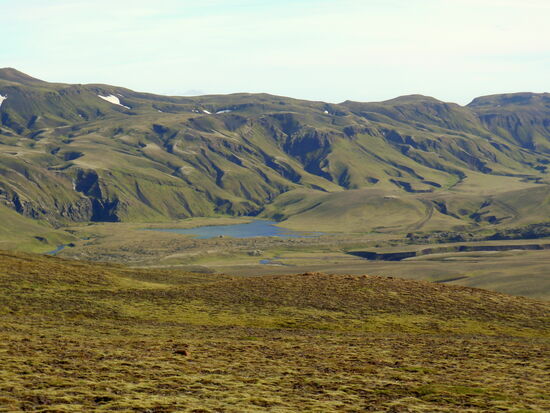 von dem wir bald wieder einen Blick auf den Álftavötn hatten