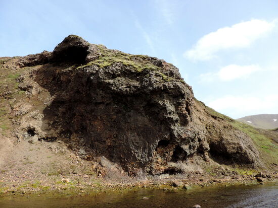 ist da ein Troll am Fluß?
