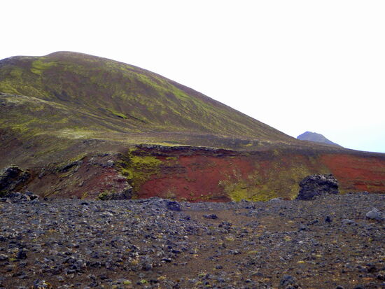 bald hatten wir das farbige Flußufer der Eystri-Rangá erreicht