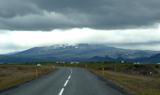 auf der 26 fuhren wir auf die Hekla zu