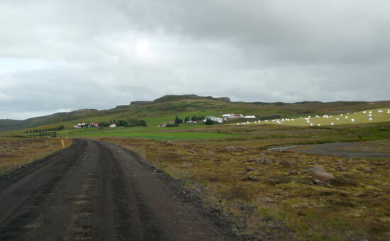 landwirtschaftlicher Betrieb an der 349
