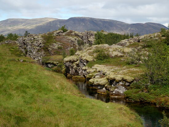 Spaltenbildung zwischen den Kontinentalplatten