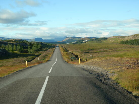 Fahrt auf der 527 nach Varmaland