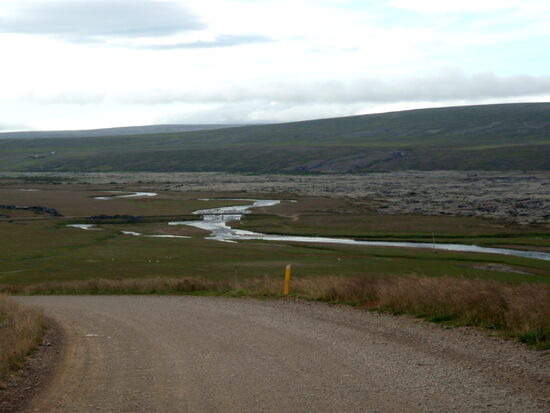 Umfahrung des Tunga, Abfahrt zum Norðlingafljót und in das Lavafeld