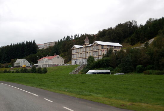 Fahrt auf der Drottningarbraut hinaus aus