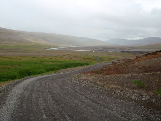 Abfahrt vom Berg in das Tal der Skálfandafljót