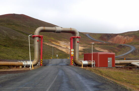 Durchfahrt durch die Rohrleitungen