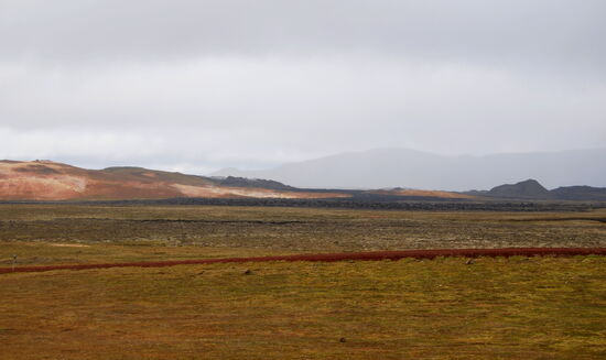 Blick vom Víti-Parkplatz zum Leirhnjúkur hinüber