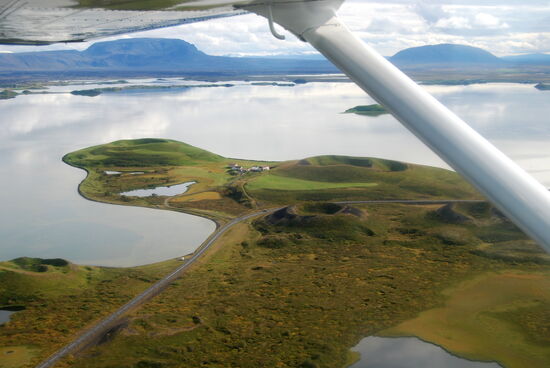 die ersten Pseudokrater