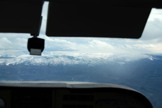 die weiße Wand der Askja kam in Sicht