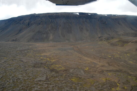 wir flogen am Bláfjall vorbei