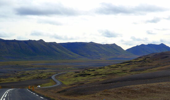 auf der N 1 durch das Víðidalur