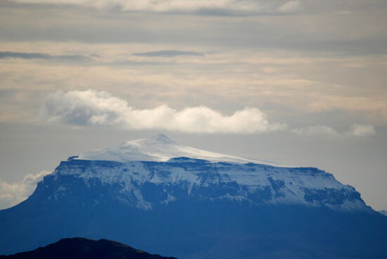 die Spitze der Herðubreið, hier wohnt Odin