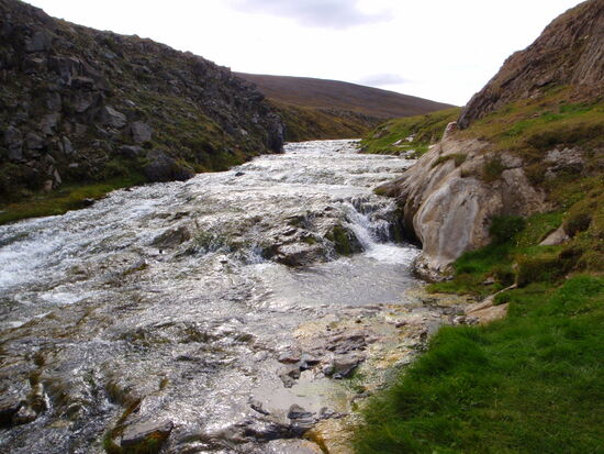 Laugarvallaá flußaufwärts