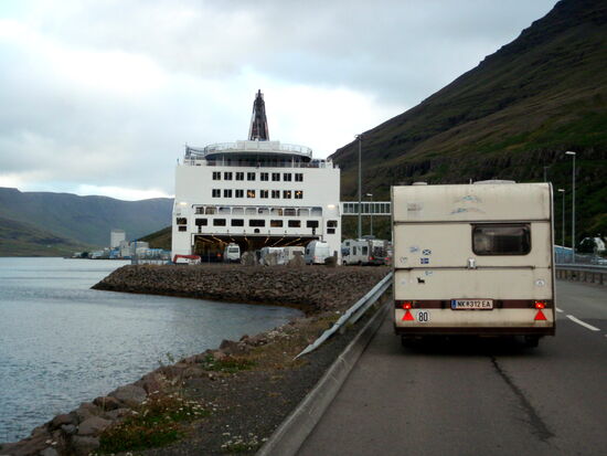 nun waren die Wohnwagen dran