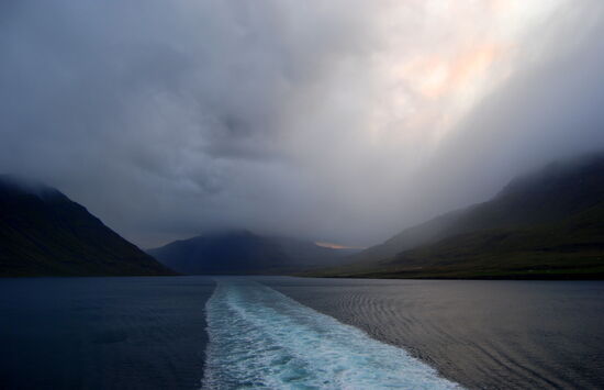 über Land braute sich etwas zusammen