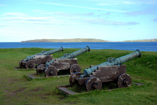 Kanonen auf den Schanzen
