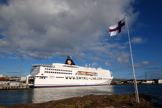 an der Spitze der Halbinsel standen wir gegenüber der Fähre