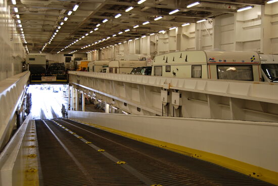 unser Gespann stand neben der Rampe, wir mußten dann rückwärts zum Wendebereich rangieren