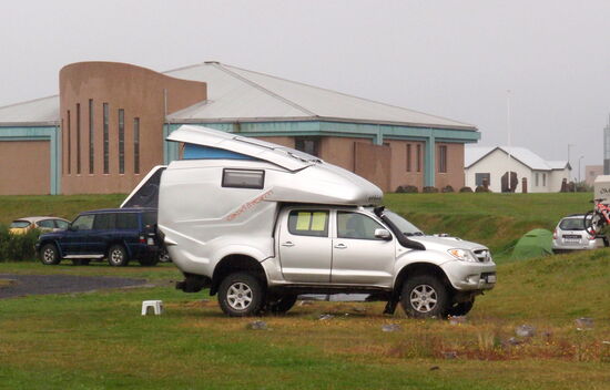 Toyota Hilux? mit Absetzkabine