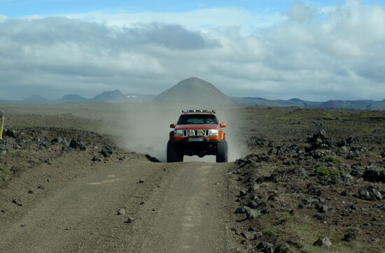 Jeep? mit vergrößertem Fahrwerk